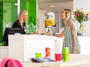 Ibis Styles Menton Centre in Menton, image may contain: Person, Woman, Adult, Female
