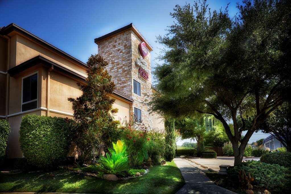 Hotel photo 26 of Best Western Plus Lewisville Flower Mound.