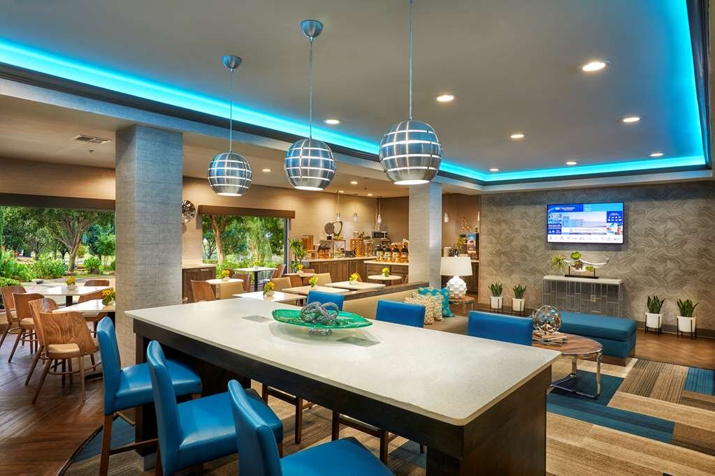 Hotel photo 11 of Best Western Plus Lewisville Flower Mound.