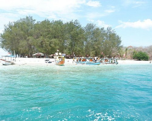 private boat tour gili islands