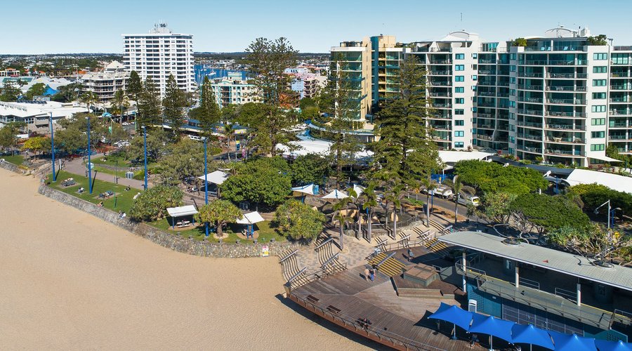 Peninsular Beachfront Resort - Mooloolaba, Queensland, Australia