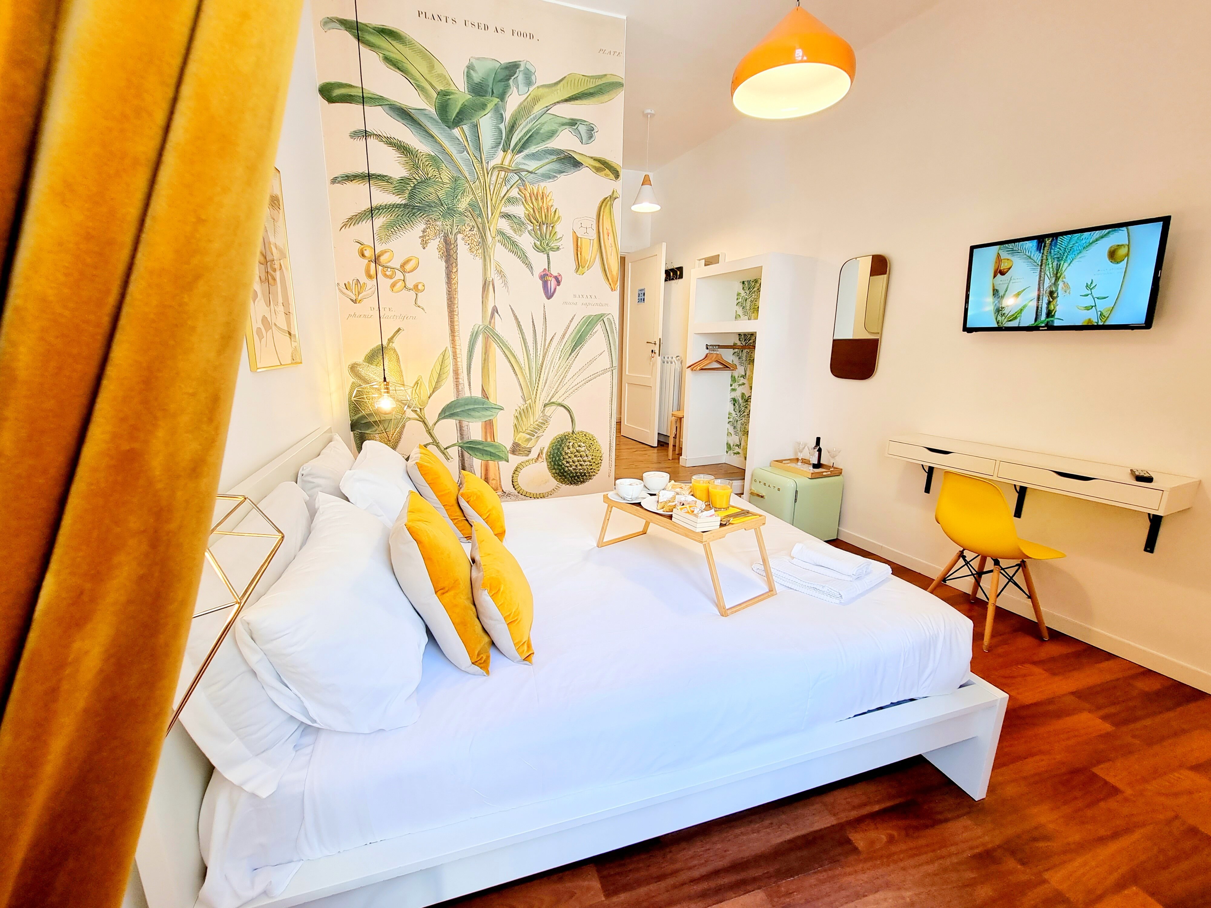 NAPOLI TREE - LUNGOMARE $101 ($̶1̶1̶4̶) - Updated 2022 Prices & B&B ...