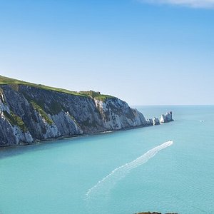 places to visit in isle of wight
