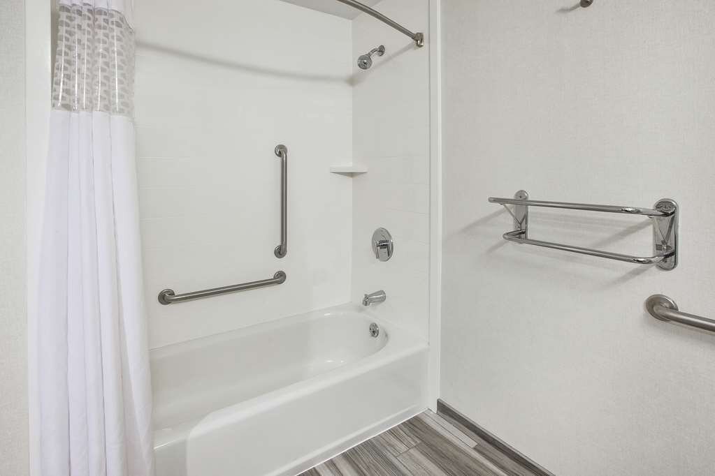 Hotel photo 34 of Hampton Inn Pittsburgh University/Medical Center.