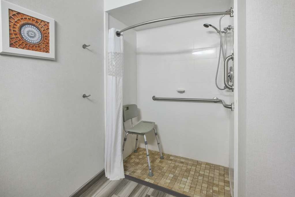 Hotel photo 29 of Hampton Inn Pittsburgh University/Medical Center.