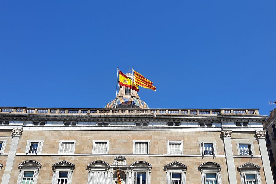 guru walking tour barcelona