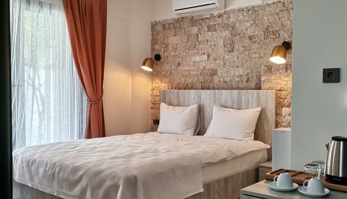 Rüzgar Gülü Hotel in Çeşme: Find Hotel Reviews, Rooms, and Prices