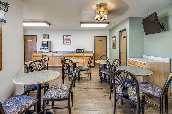 ECONO LODGE - Updated 2023 Prices & Motel Reviews (Custer, SD)