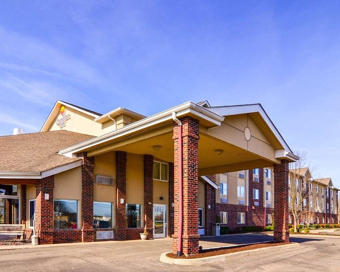 COMFORT INN $134 ($̶1̶5̶7̶) - Weirton Hotel Prices & Reviews