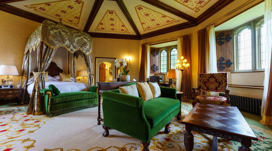 King Henry VIII suite