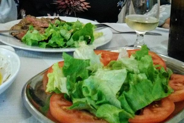 TABERNA CASA DE PASTO O PEÃO, Santarém - Comentários de Restaurantes, Fotos  & Número de Telefone