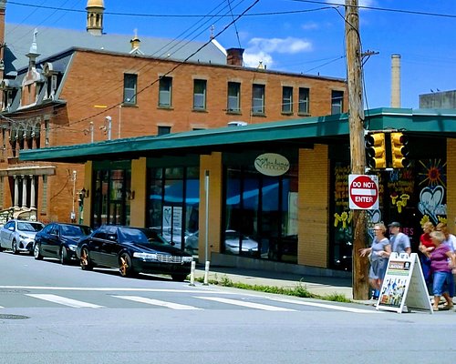 10 Best Places to Go Shopping in Pittsburgh - Where to Shop and What to Buy  in Pittsburgh – Go Guides