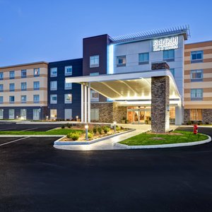 THE 5 BEST Hotels in Middleboro, MA for 2023 (from $94) - Tripadvisor