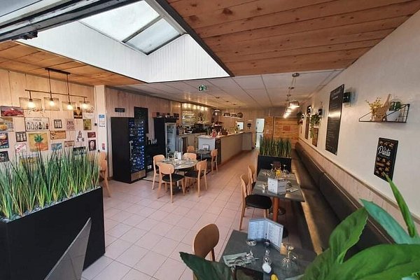 LA BOITE A CREPES - FOODTRUCK, Saint Sulpice de Royan - Restaurant Reviews,  Photos & Phone Number - Tripadvisor