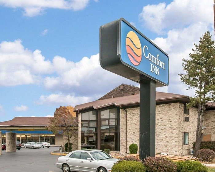 COMFORT INN WEST - Prices & Hotel Reviews (Maumee, Ohio)