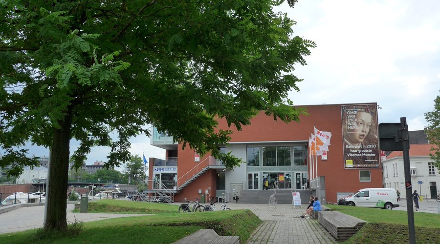 Gent, Swimming Pool Van Eyck ('zwembad')