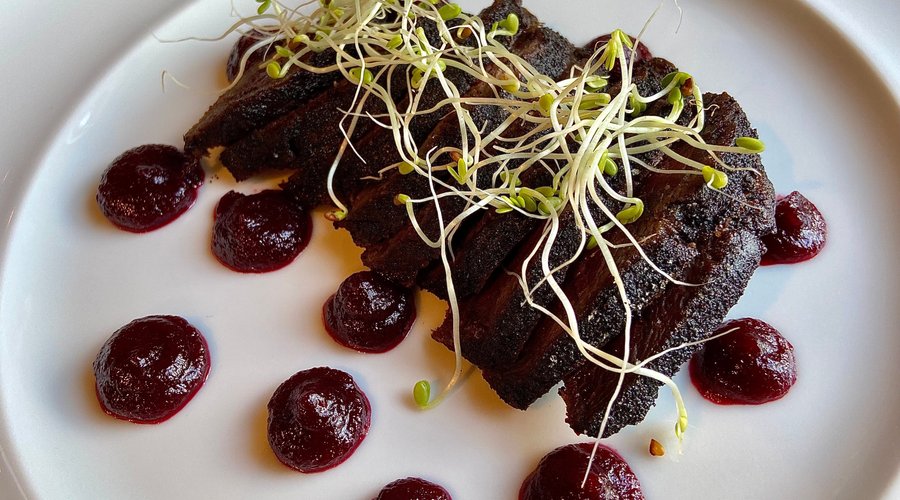 Coffee-crusted tataki reindeer with beetroot ketchup.