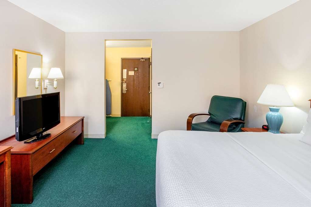 Hotel photo 32 of La Quinta Inn by Wyndham Wausau.