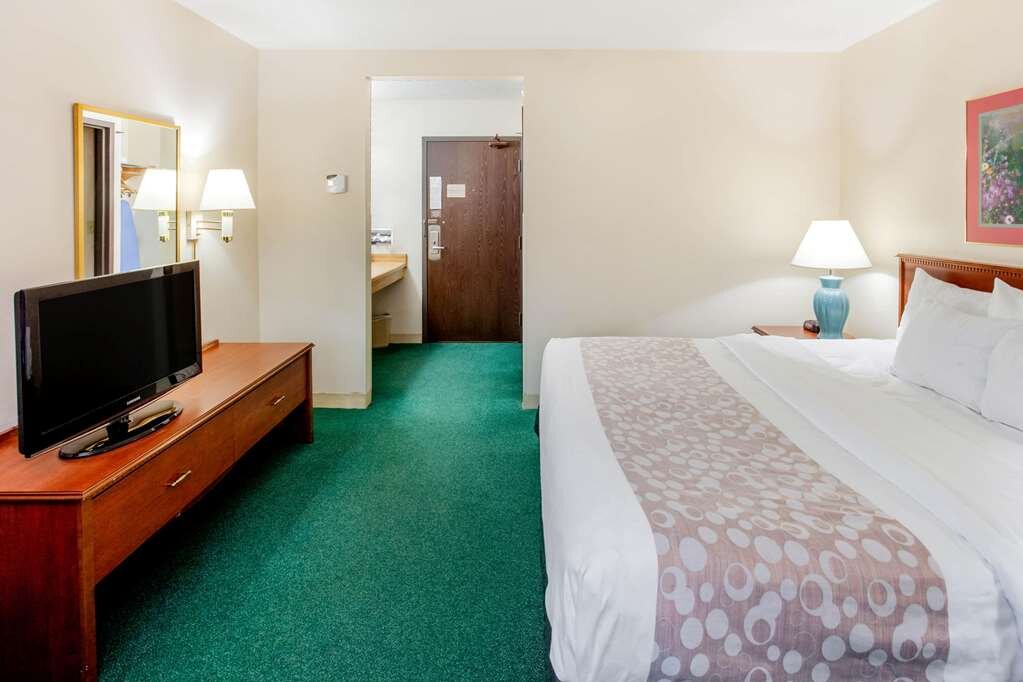 Hotel photo 1 of La Quinta Inn by Wyndham Wausau.