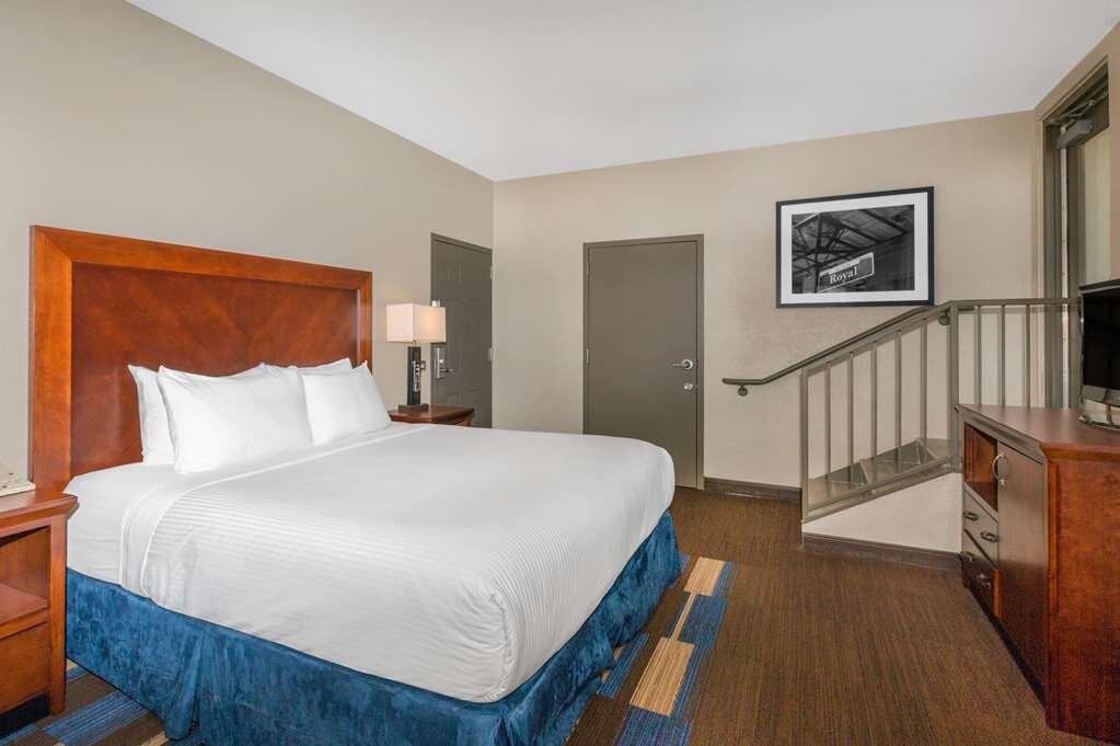 Hotel photo 32 of Wyndham New Orleans - French Quarter.