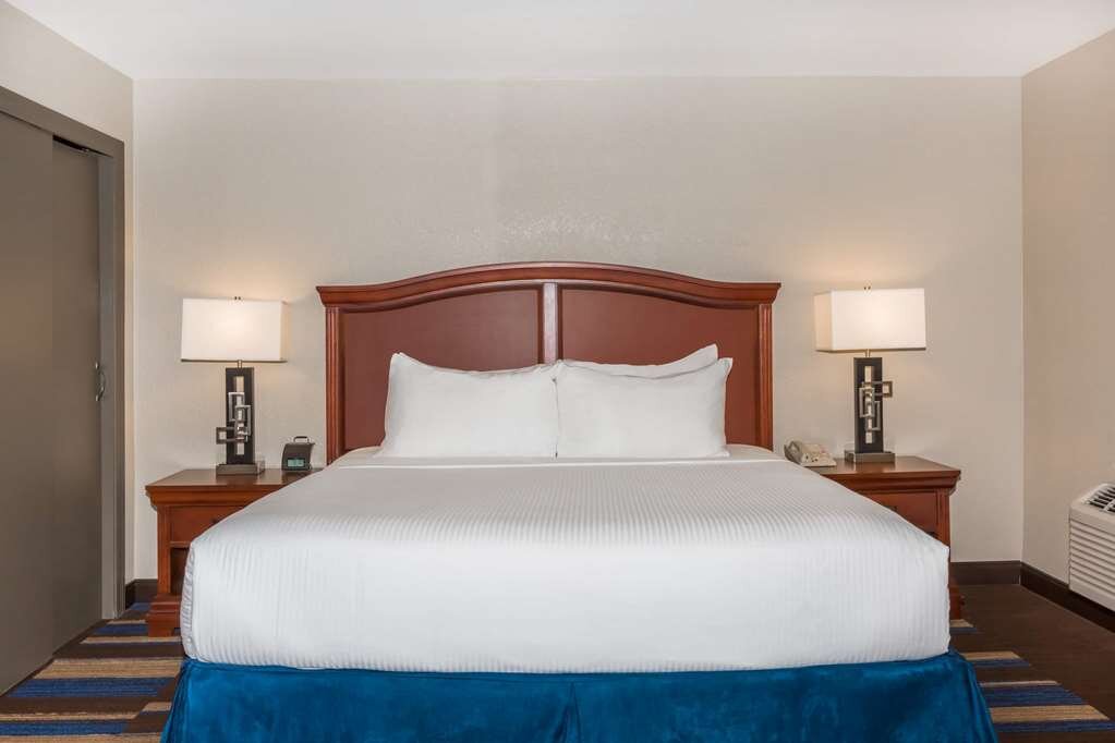 Hotel photo 13 of Wyndham New Orleans - French Quarter.