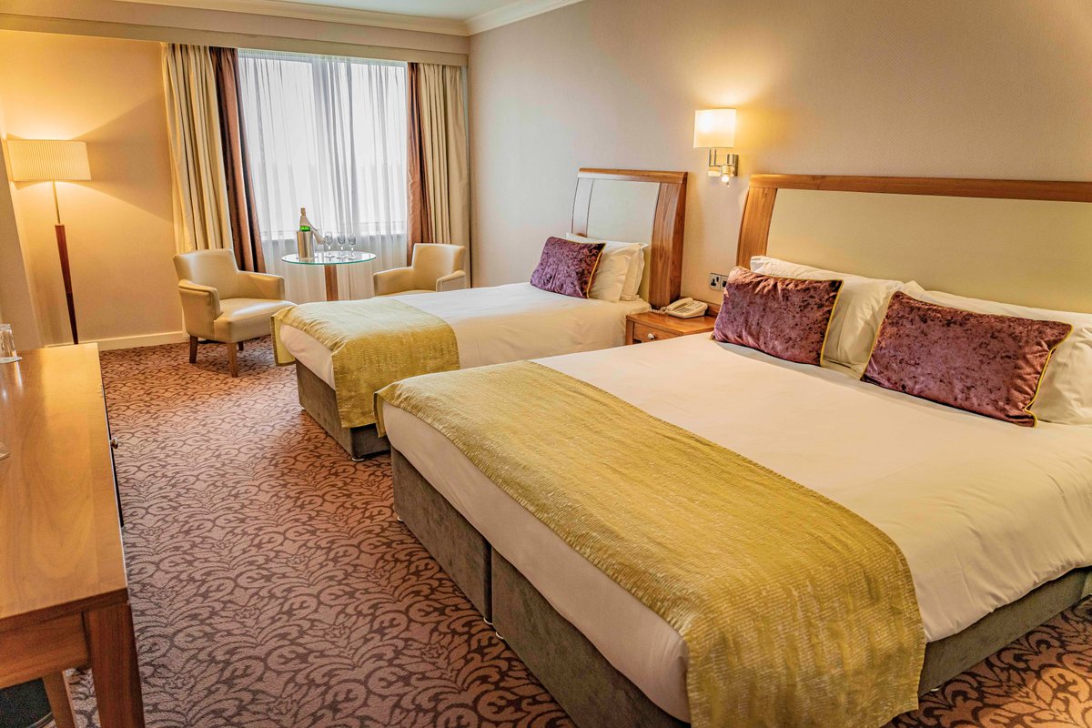Salthill Hotel Rooms: Pictures & Reviews - Tripadvisor