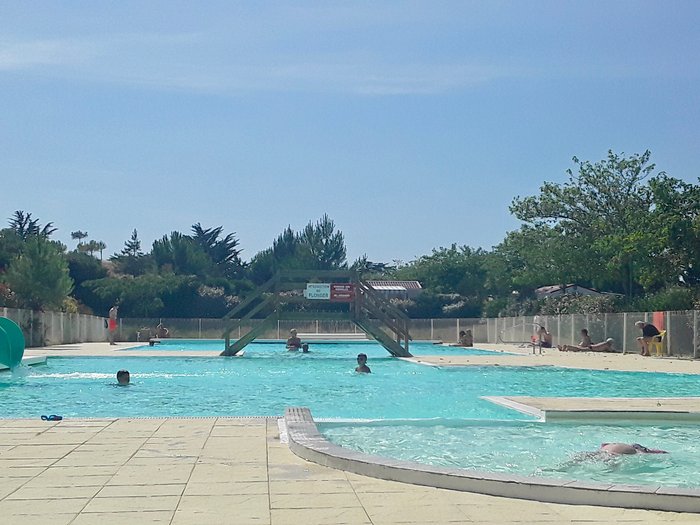 Avis et photos de la piscine de l'Camping Les Oncheres - Tripadvisor