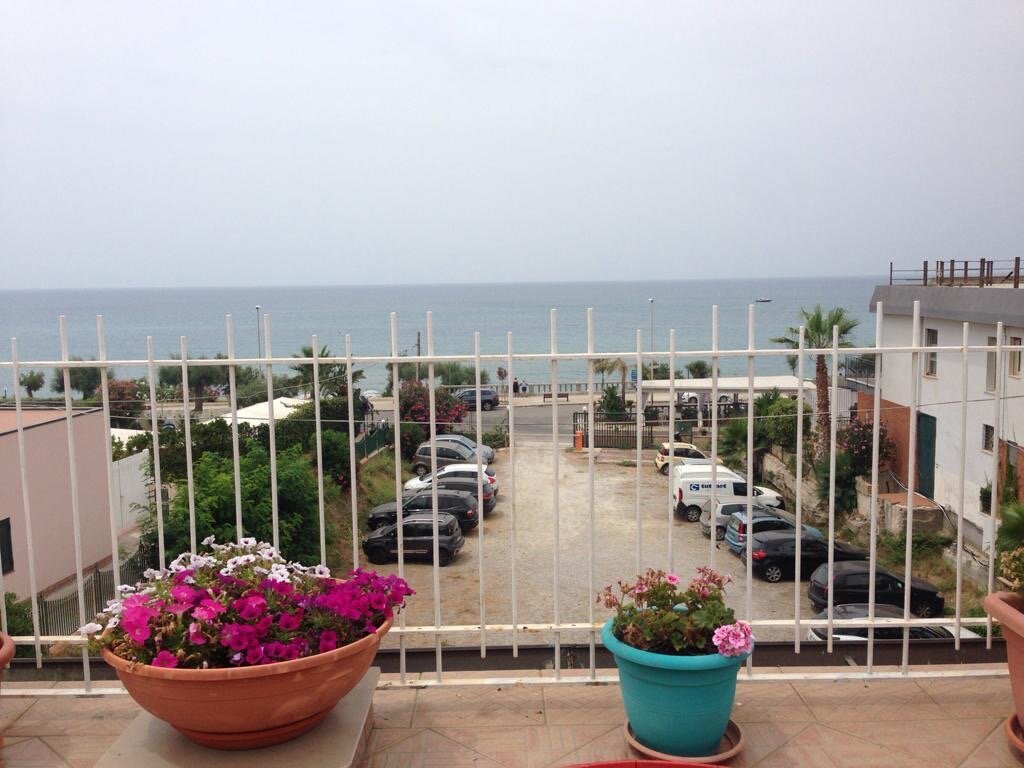 OLAS DEL MAR B&B - Prices & Specialty B&B Reviews (Cefalu, Sicily)