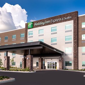 The brand new Holiday Inn Express & Suites welcomes you home.