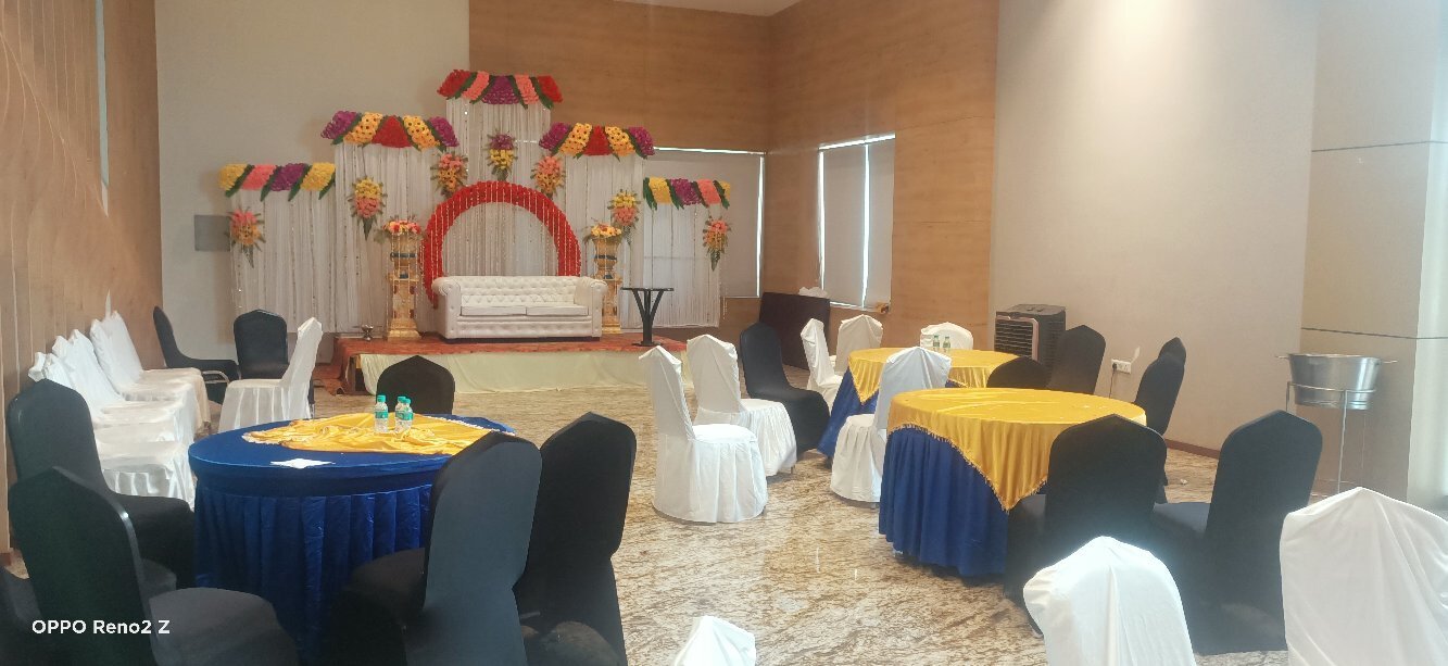 THE WEDDING BELLS - Prices & Hotel Reviews (Dhanbad, India)