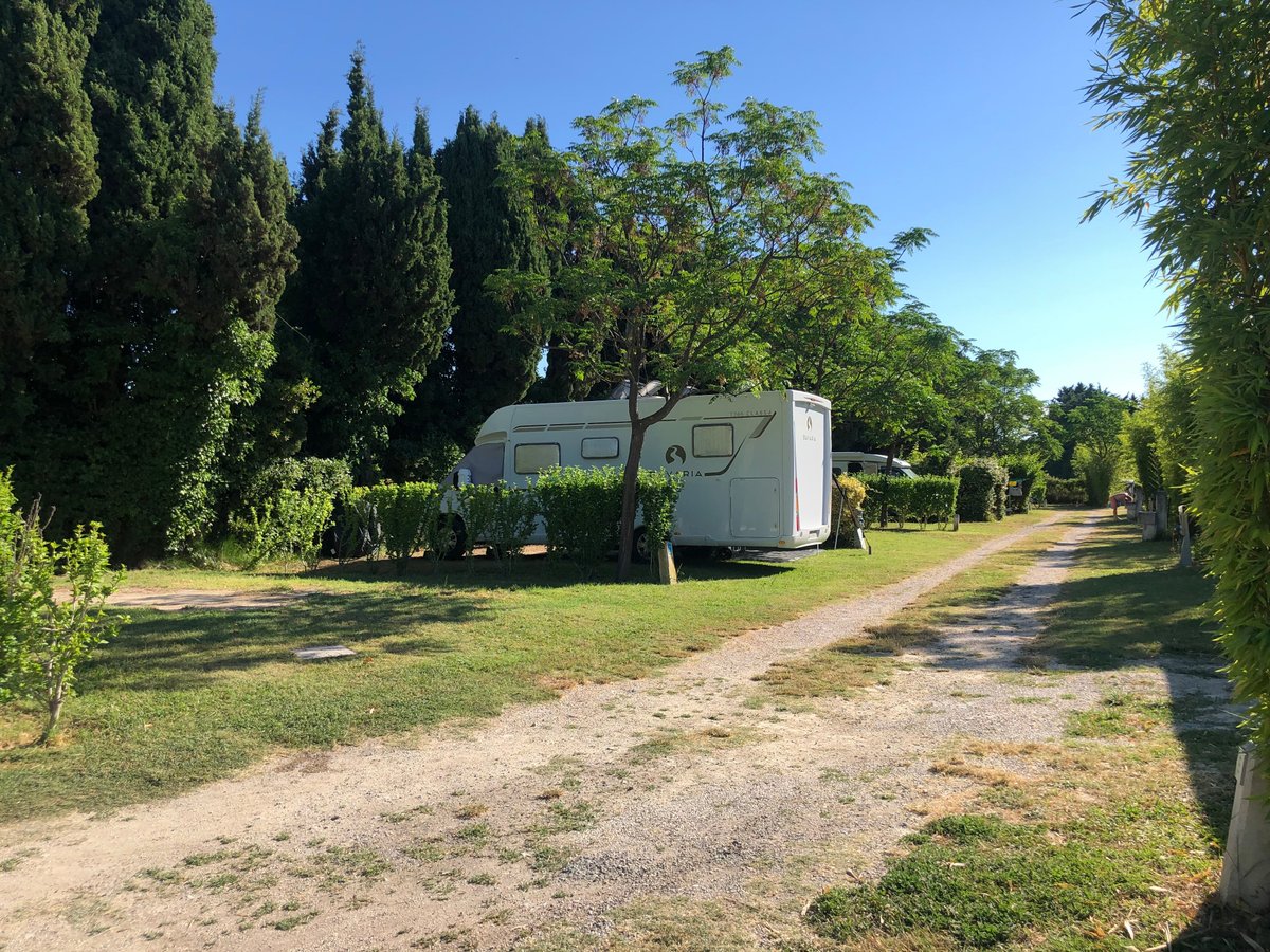 Camping Le Parc de la Bastide (Saint-Rémy-de-Provence, France) - tarifs