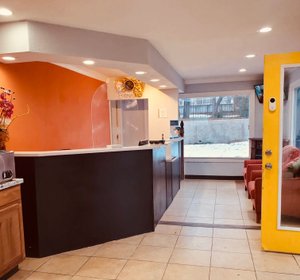 front desk/lobby