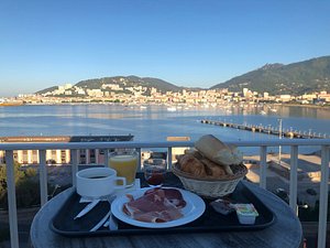 Hotel - Restaurant Spunta di Mare in Corsica, image may contain: Brunch, Waterfront, Breakfast, Lunch