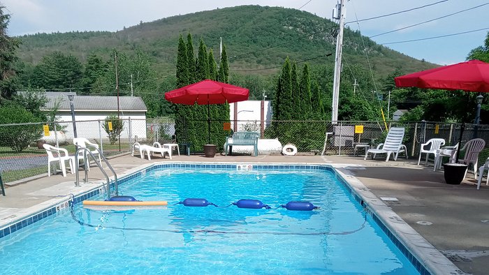 LEE'S MOTEL AND COTTAGES - Reviews (Lake George, NY)
