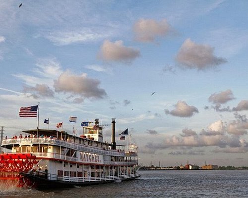 tour boat new orleans