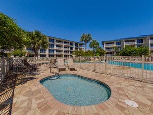 HIGH POINTE RESORT - Prices & Condominium Reviews (Panama City Beach, FL)