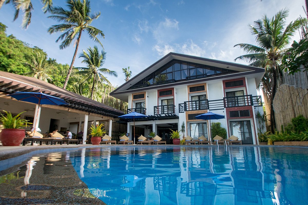 Microtel by Wyndham Boracay, hotel in Panay Island