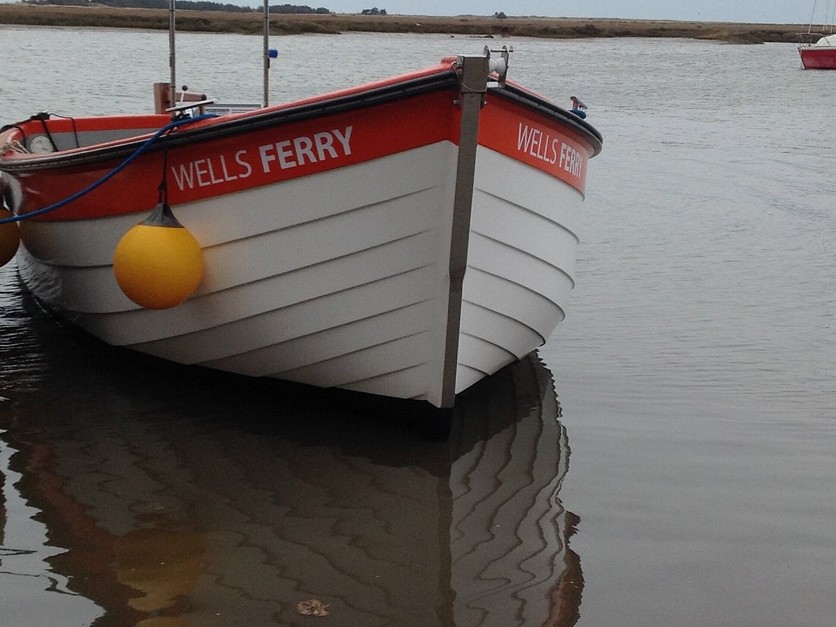 wells next the sea harbour tours