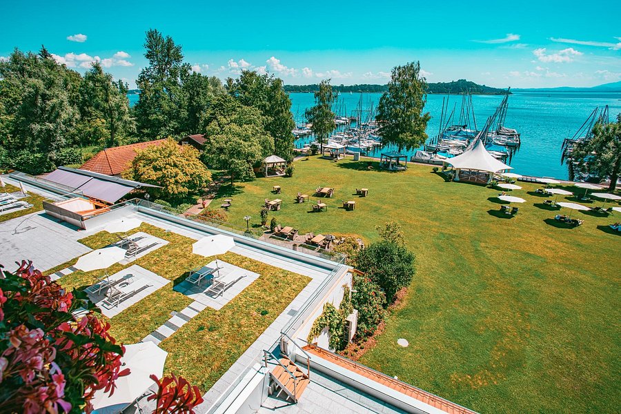 yacht hotel chiemsee germany