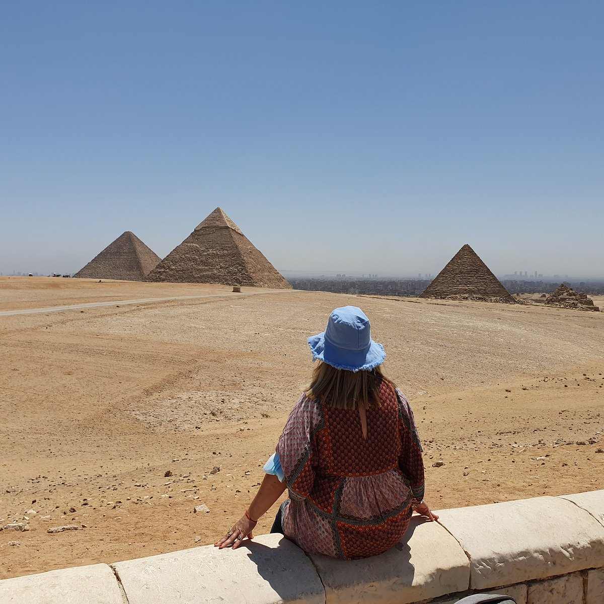 Сколько лет египту в 2024. Египет 2024. Экскурсия по Гизе. Египет 2024 фото. Гиза Египет время зима.