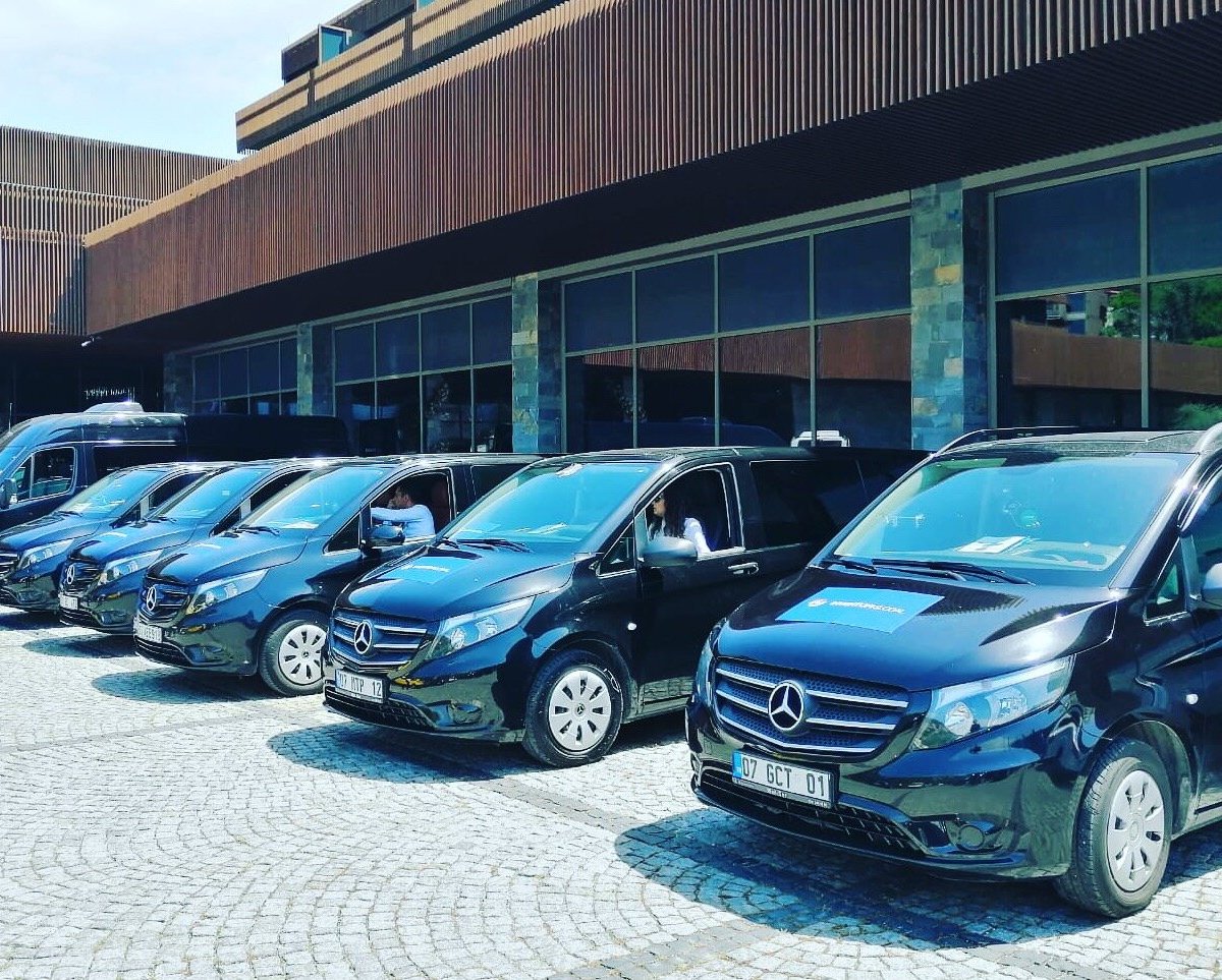 Трансфер из алании в аэропорт. Анталия трансфер VIP. Трансфер Анталия. VIP transfer Antalya. VIP transfer.