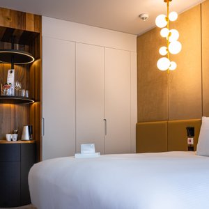 Mövenpick Moscow Taganskaya in Moscow, image may contain: Bathing, Tub, Bathtub, Interior Design