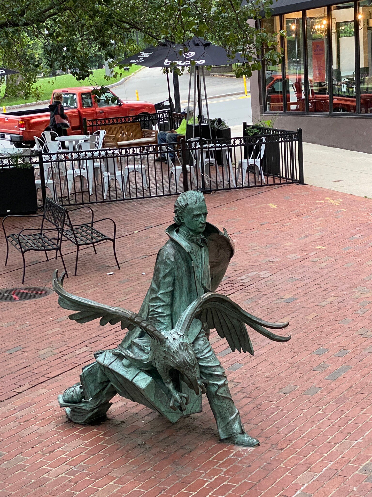 Edgar Poe Statue outlet