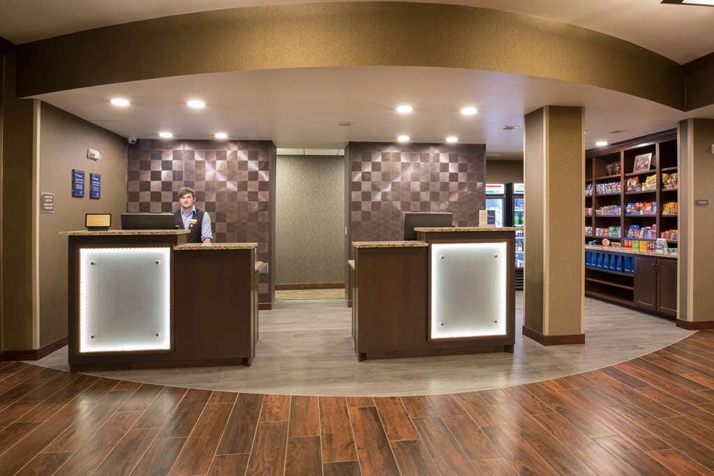 Hotel photo 32 of Best Western Plus Lincoln Inn & Suites.