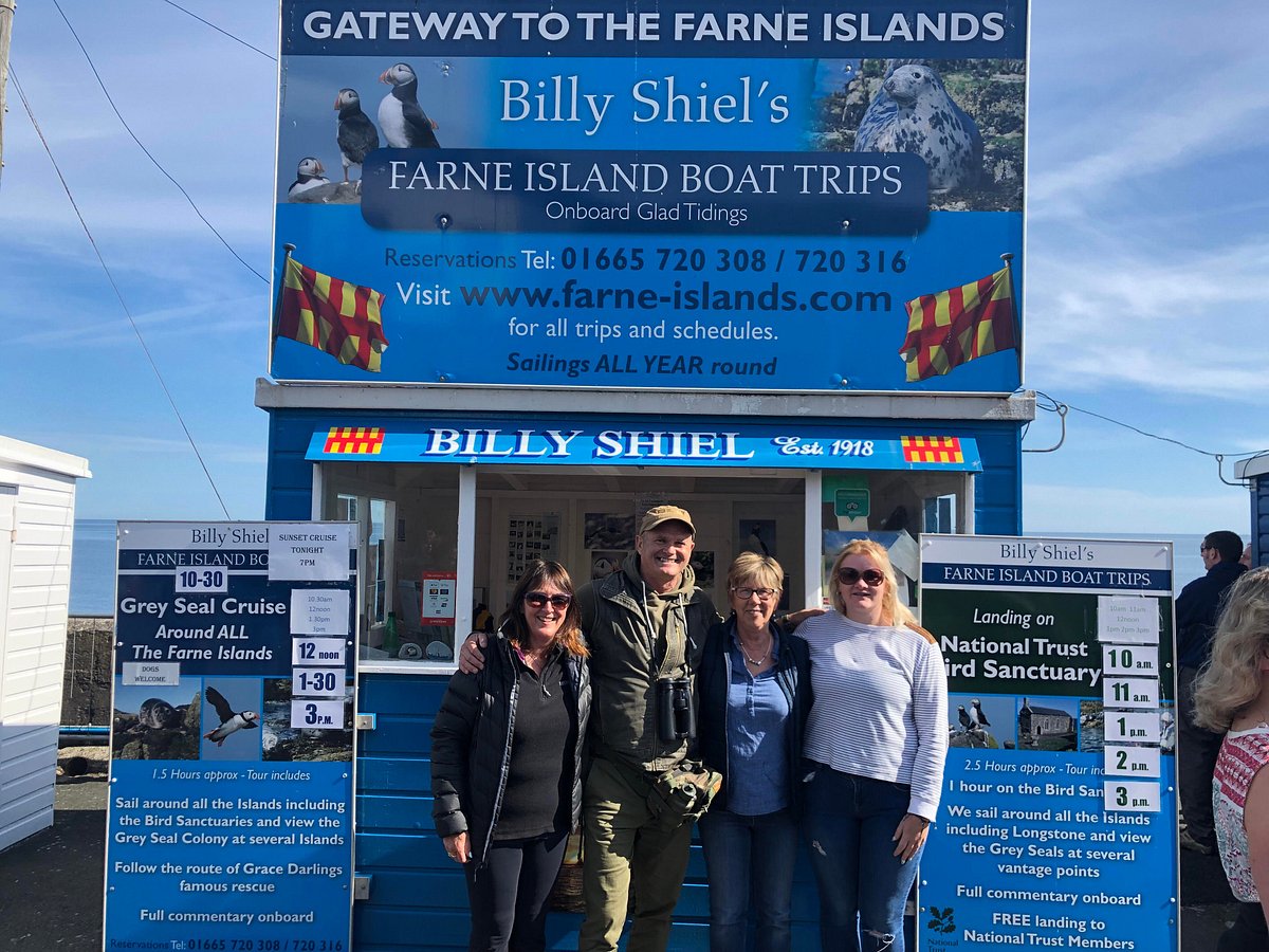 boat trips from seahouses to holy island