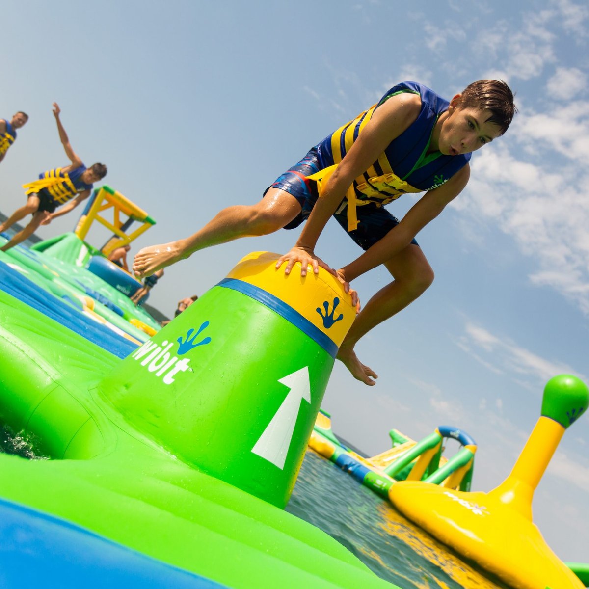 Aquajump 95 (Cergy, France): Address, Phone Number - Tripadvisor