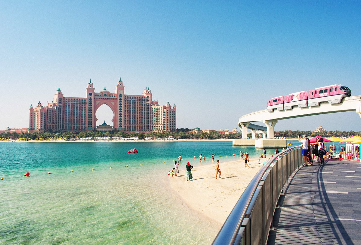 the best time to travel in dubai