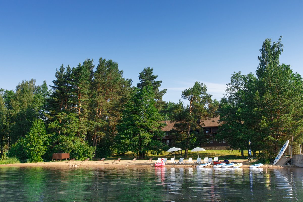 В летний период там детский лагерь. - отзыв о Green Village, Лосево, Россия  - Tripadvisor