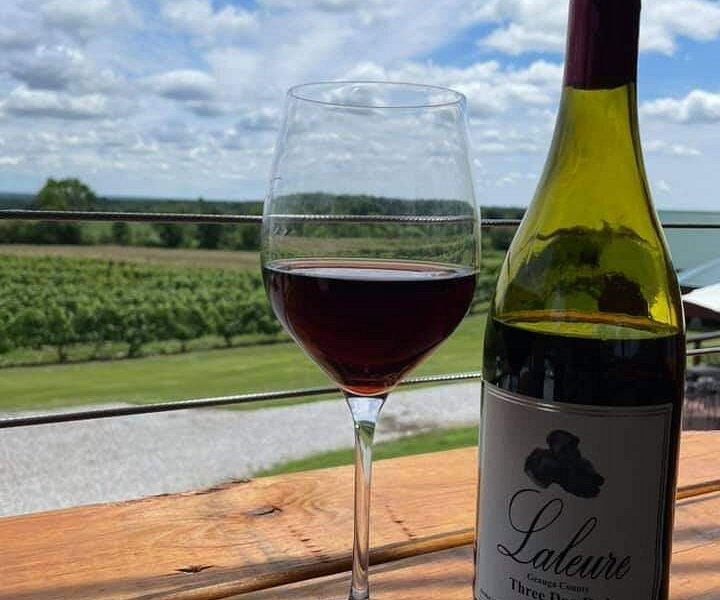 Laleure Winery image
