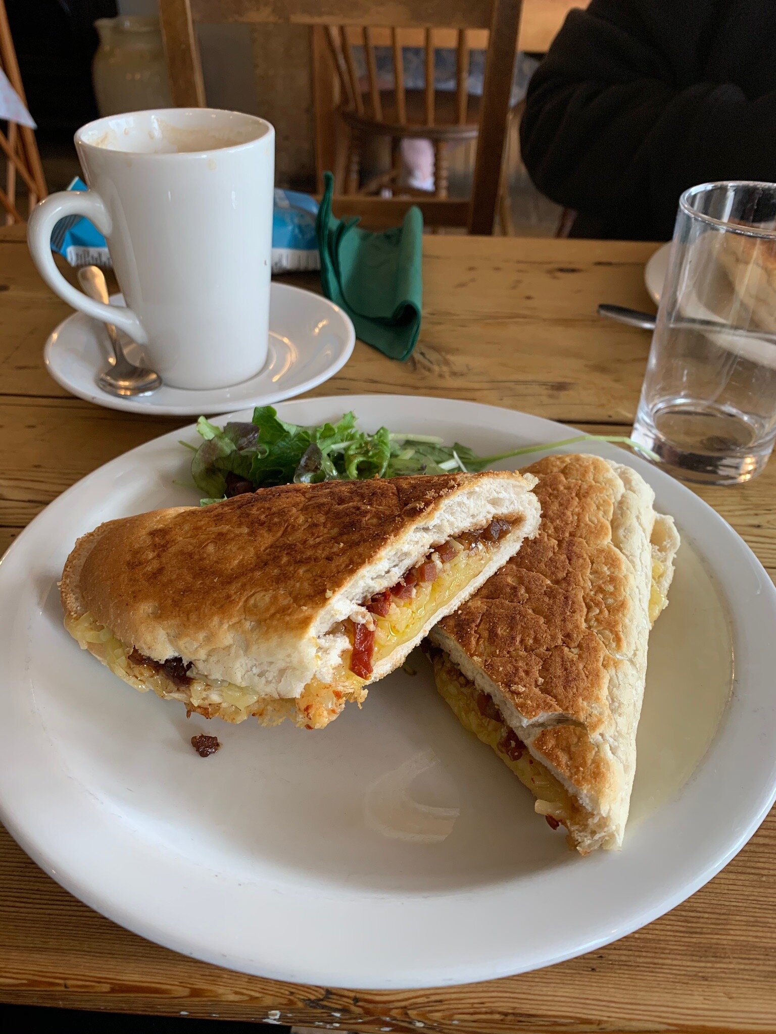 LUCY'S TEAROOM AND B&B (STOW-ON-THE-WOLD, INGLATERRA): Comparação De ...